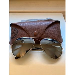 Ray-ban aviator sunglasses